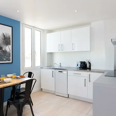 Maracuja Yourhosthelper アパート