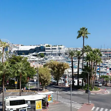 Maracuja Yourhosthelper * Cannes