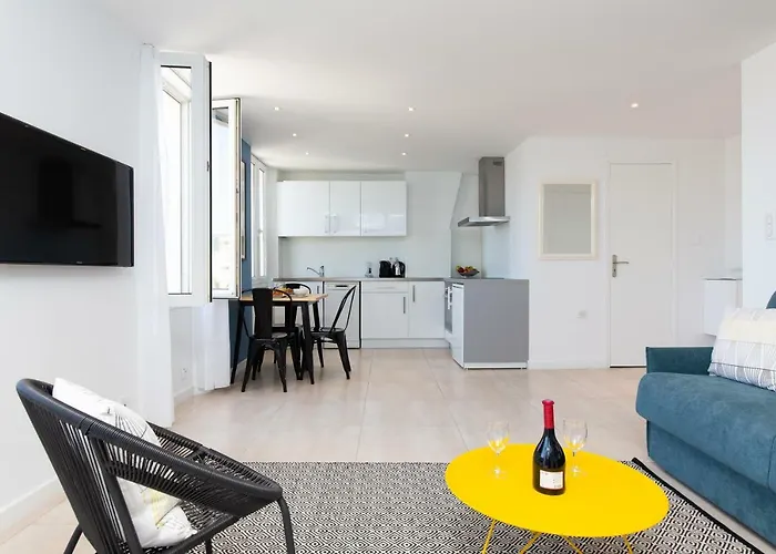Maracuja Yourhosthelper Daire Cannes